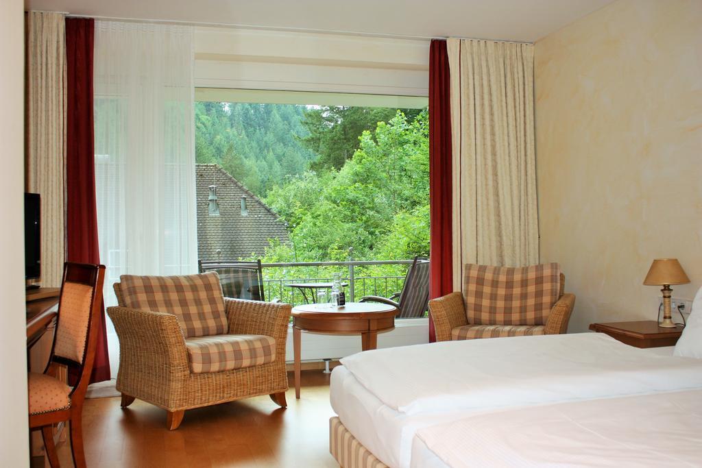 Waldhotel Bad Sulzburg Værelse billede